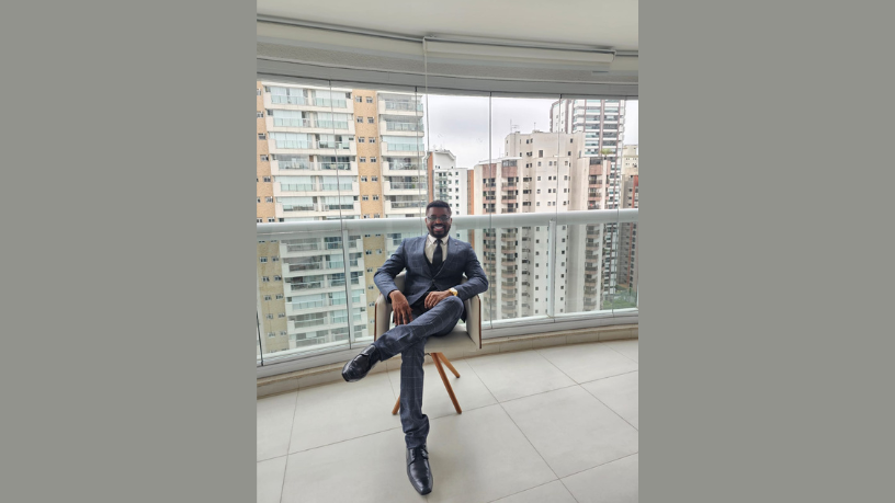 Oluwatosin Tolulope Ajidahun oferece um guia essencial sobre fertilidade para quem deseja engravidar.