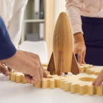 Reconhecer limites, como ressalta Alfredo Moreira Filho, é passo essencial para construir uma liderança mais equilibrada e consciente.