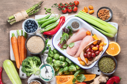 Cuidados com o Corpo e a Alimentação Durante a Folia: Como Manter Saúde e Energia no Carnaval