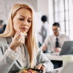 Ultraprocessados e saúde no trabalho: por que cresce a preocupação entre trabalhadores