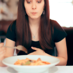 Por que ainda é mais barato comer mal no Brasil em 2026