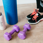 Tecnologia vestível lidera pela terceira vez o ranking de tendências fitness de 2026, aponta ACSM