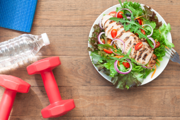 Sono, alimentação e exercício: estudo aponta os três hábitos que mais pesam no bem-estar diário